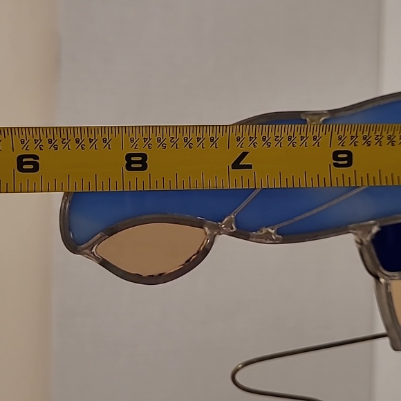 The Three Wisemen Stained Glass Figurines - Picture 12 of 16